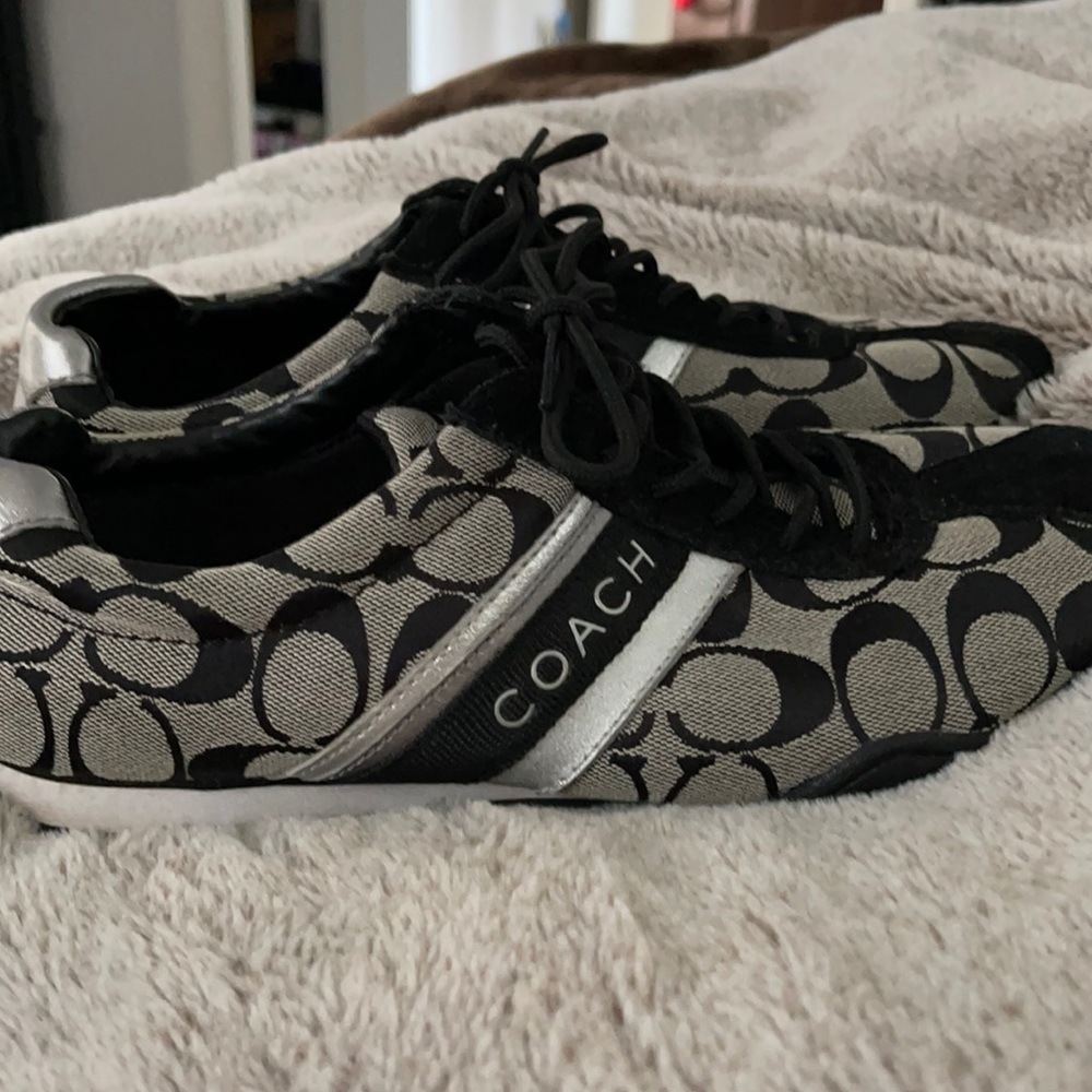 EUC men’s Coach shoes size 10